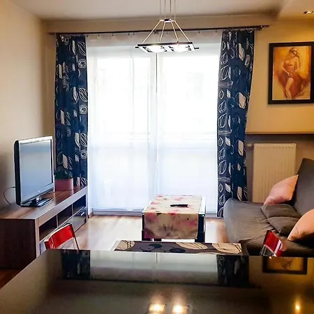 Apartament Z Balkonem Przy Parku