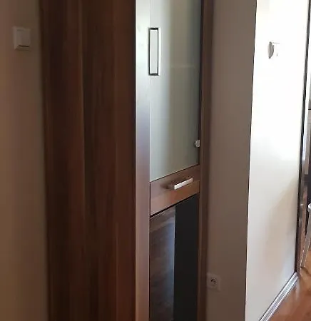 Apartament Z Balkonem Przy Parku Apartment
